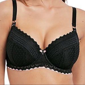 Freya Daisy Lace Lightly Padded Bra 32H UK/32K US